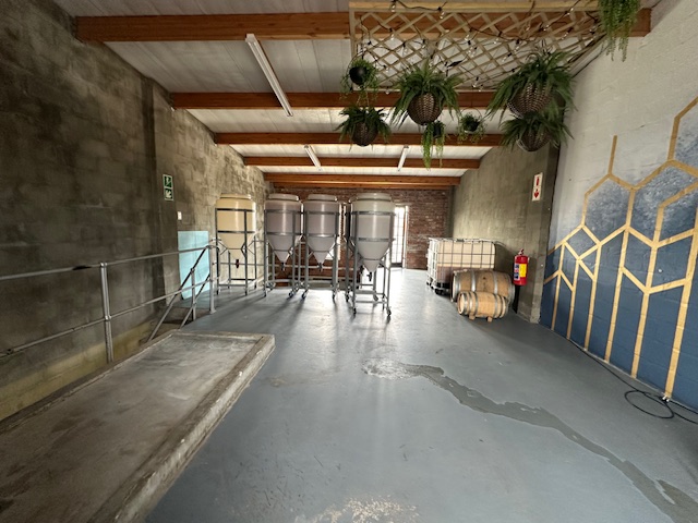 To Let commercial Property for Rent in Maitland Western Cape